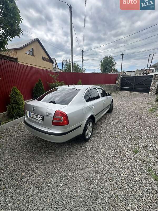 Универсал Skoda Octavia 2005 в Хусте