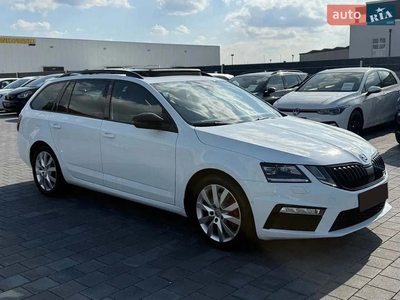 2016 Skoda Octavia - мініатюра 13