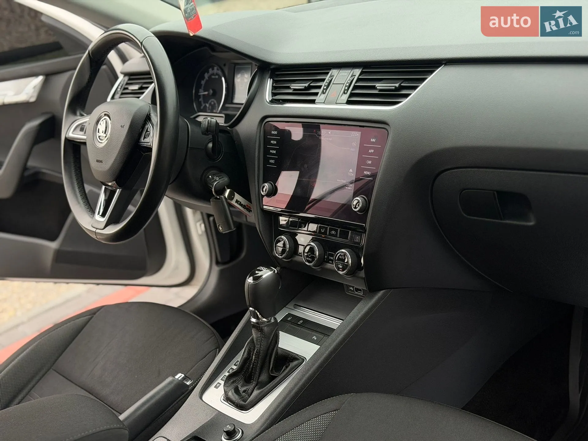 2018 Skoda Octavia - мініатюра 24