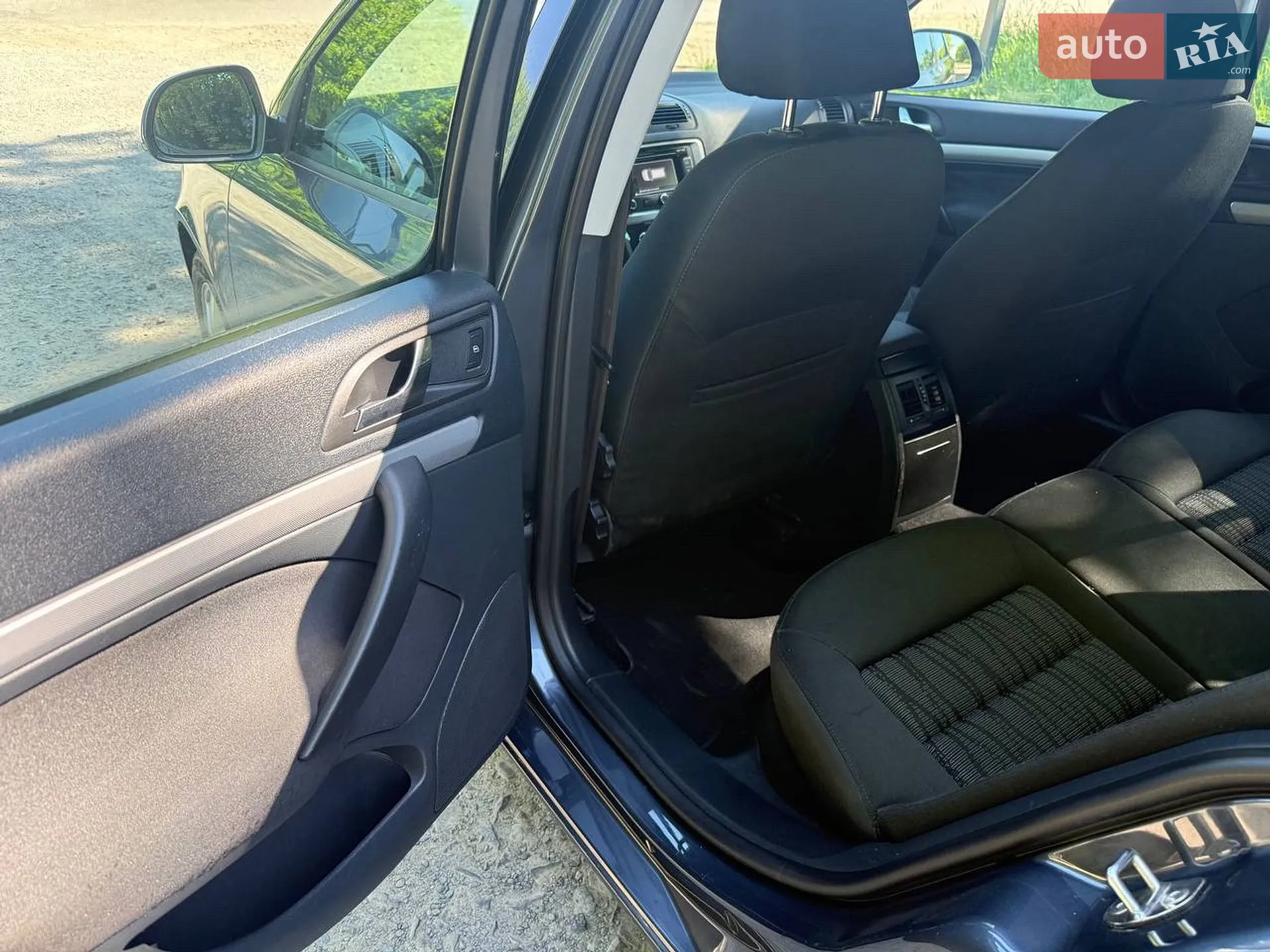 2011 Skoda Octavia - мініатюра 9