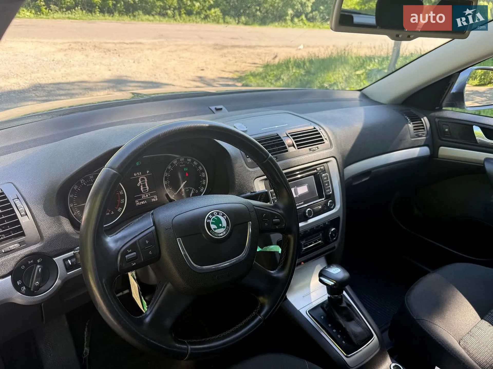 2011 Skoda Octavia - мініатюра 14