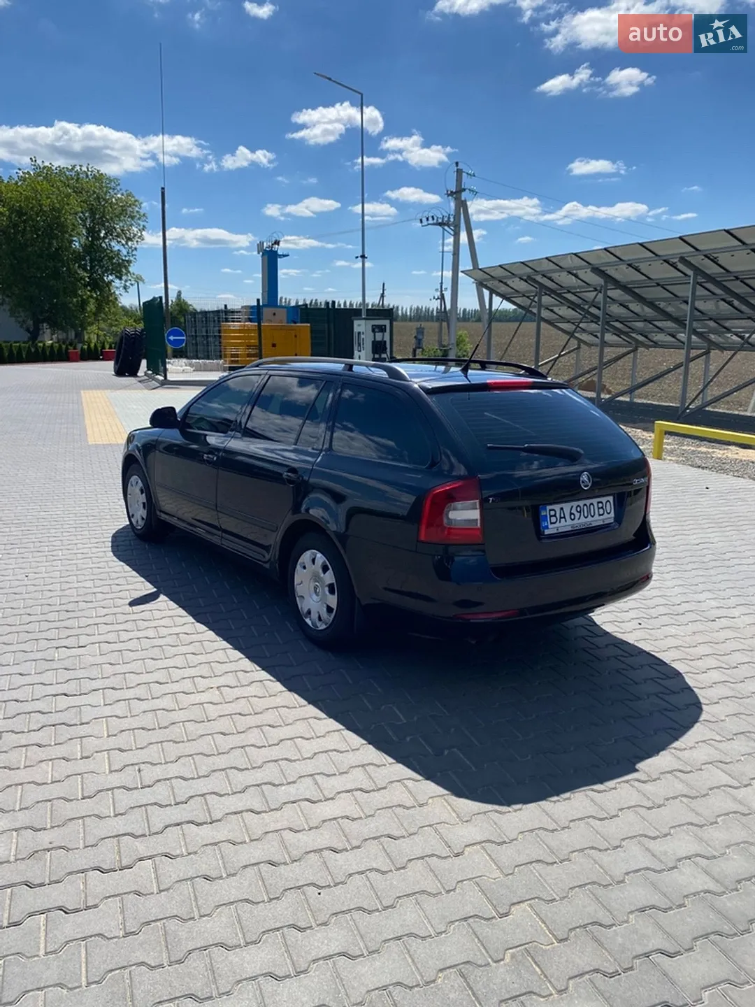 2010 Skoda Octavia - мініатюра 4
