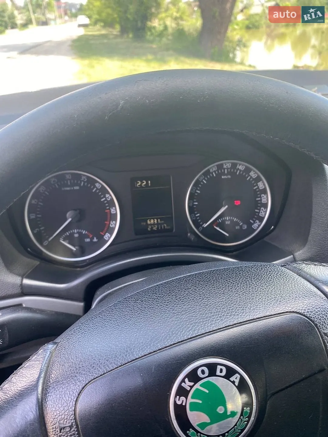 2011 Skoda Octavia - мініатюра 14