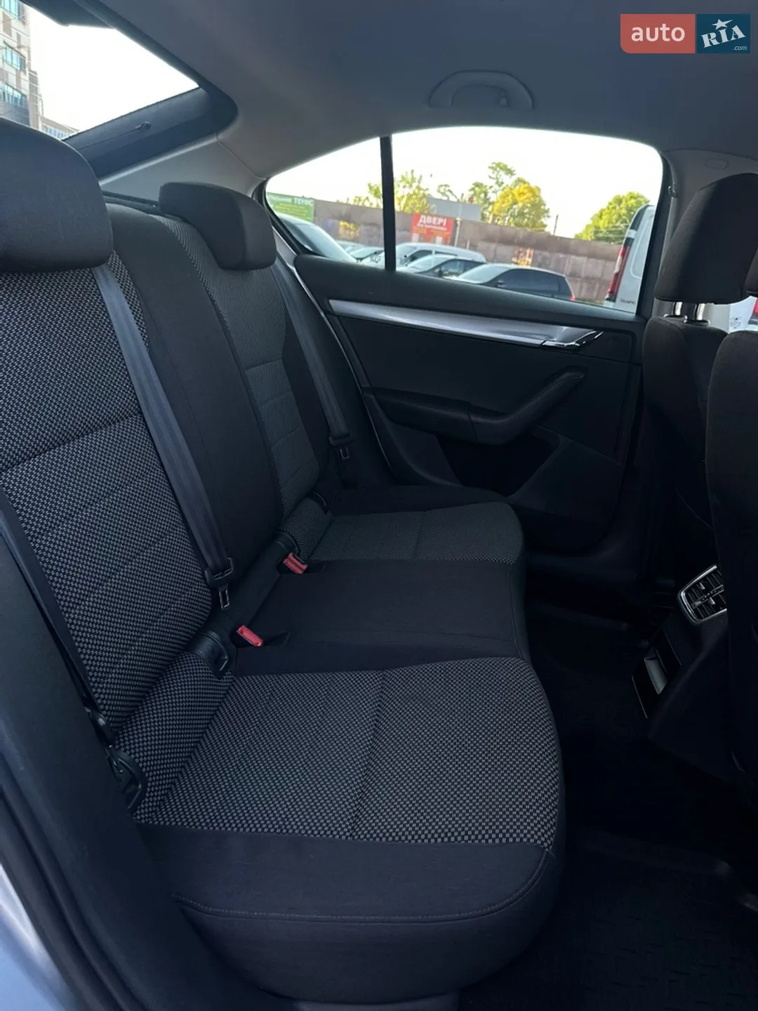 2013 Skoda Octavia - мініатюра 8