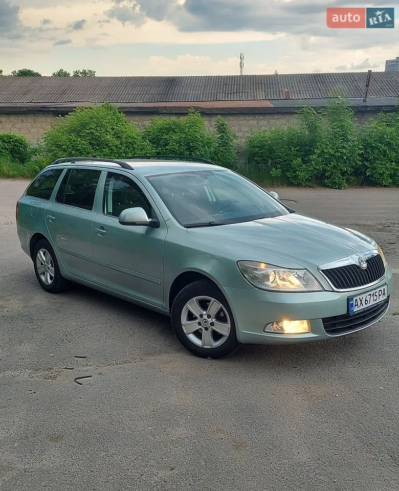 2011 Skoda Octavia - мініатюра 32
