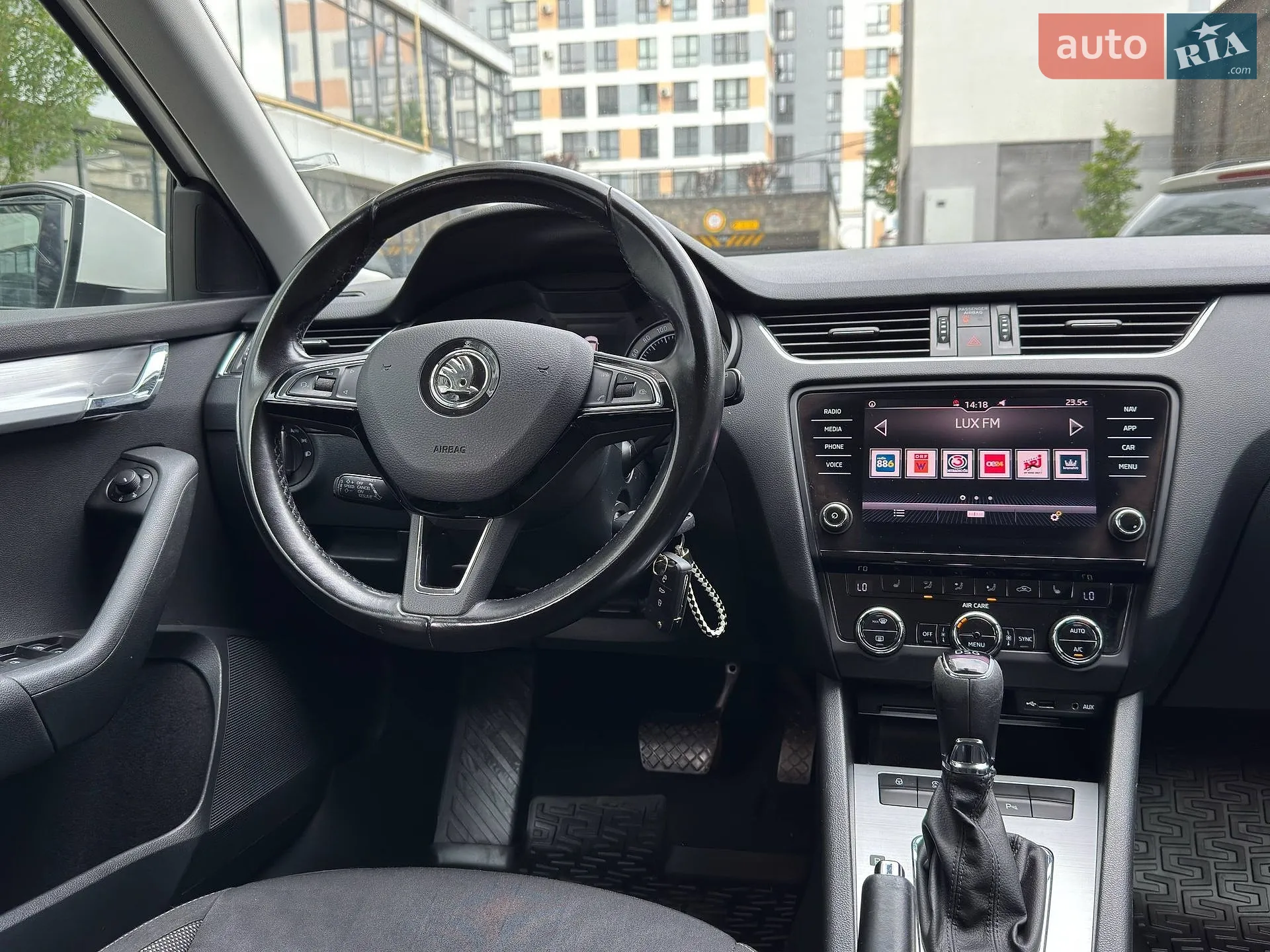 2017 Skoda Octavia - мініатюра 24
