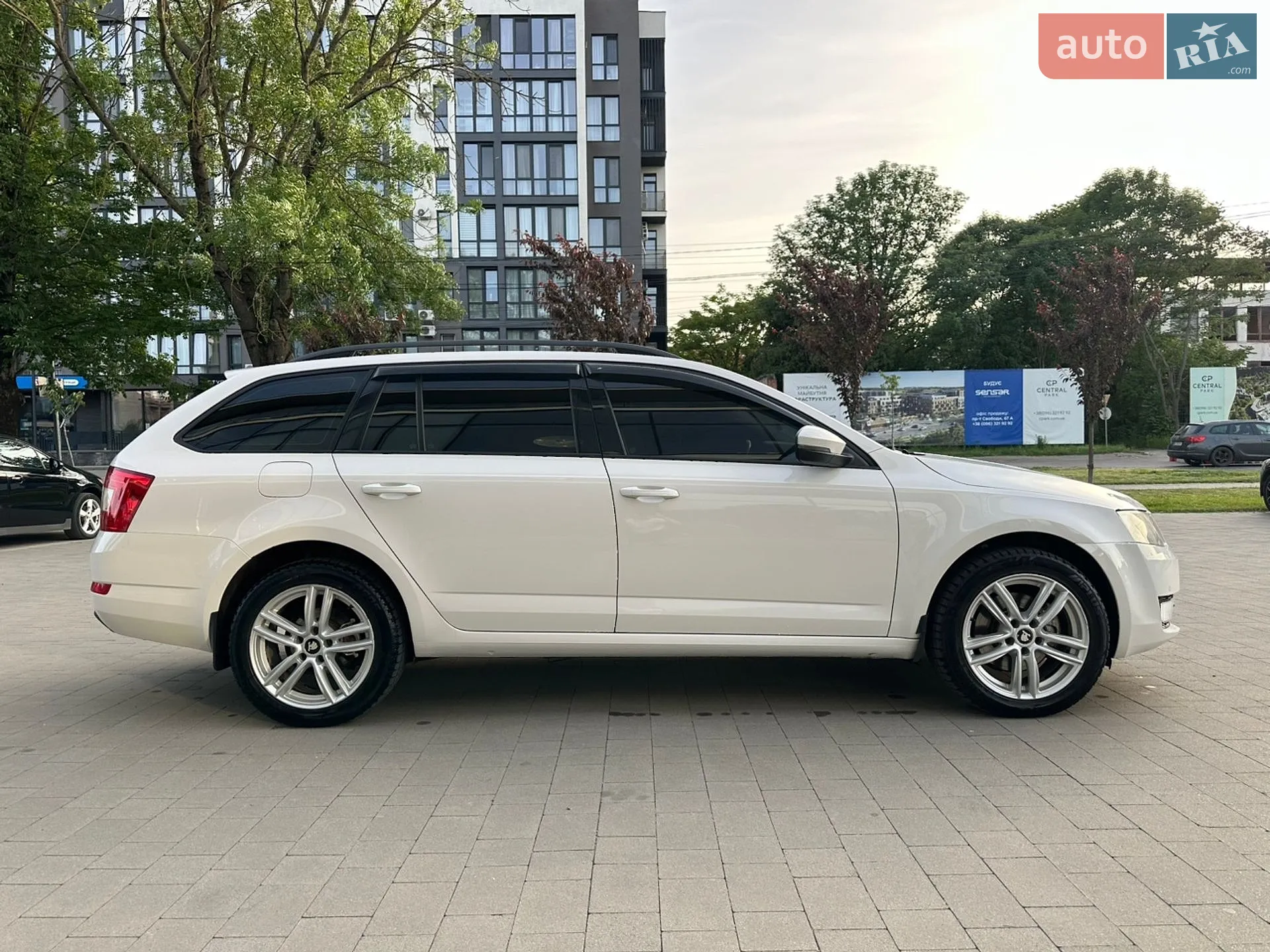 2016 Skoda Octavia - мініатюра 6