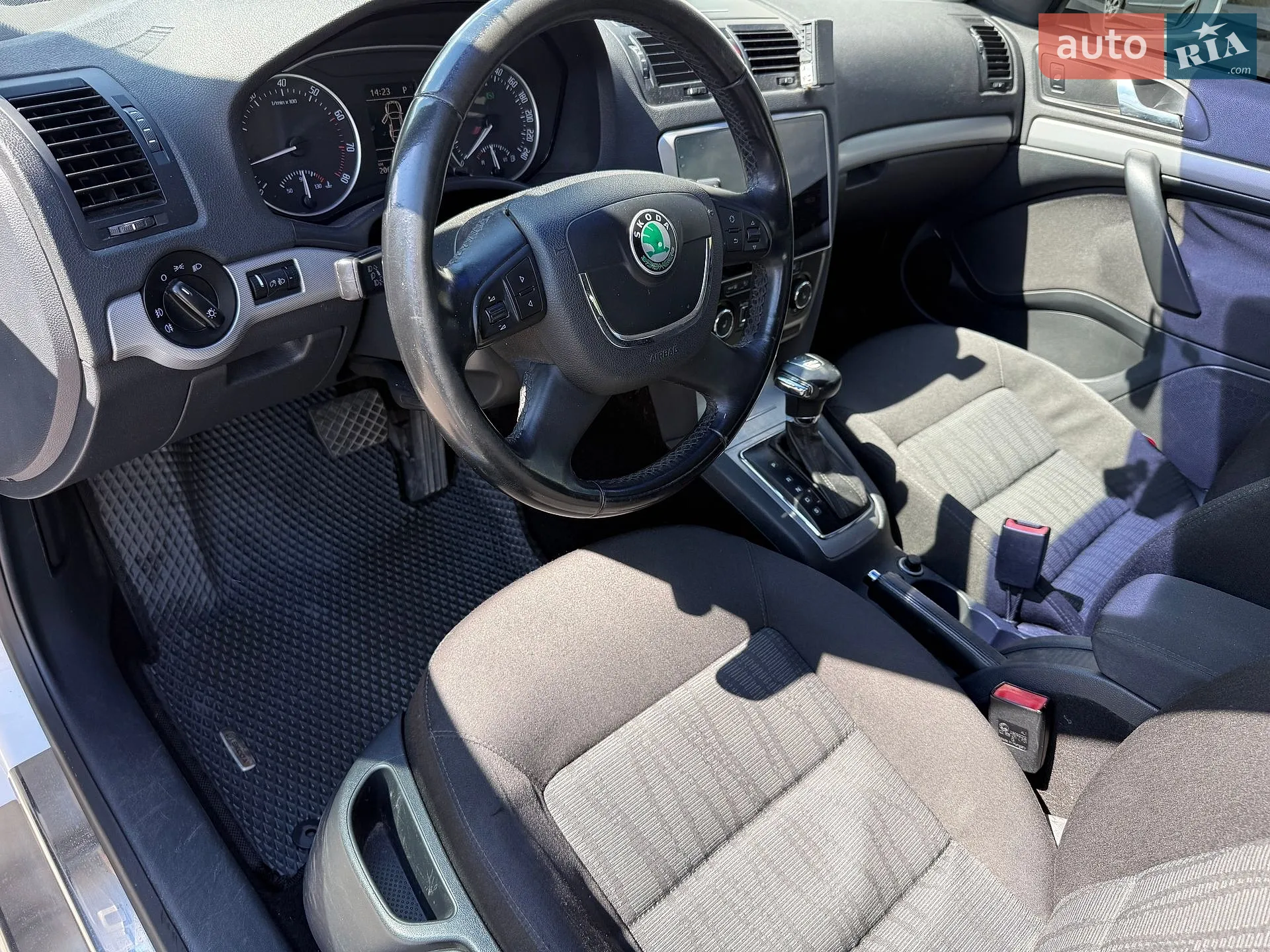 2012 Skoda Octavia - мініатюра 14