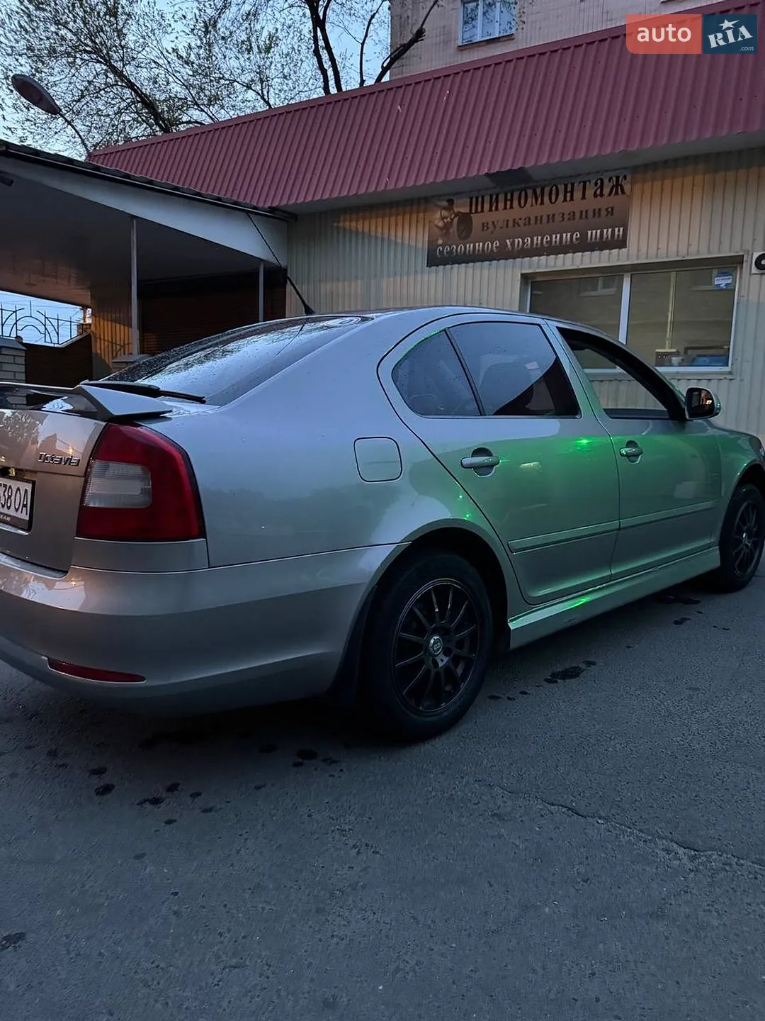 2010 Skoda Octavia - мініатюра 12