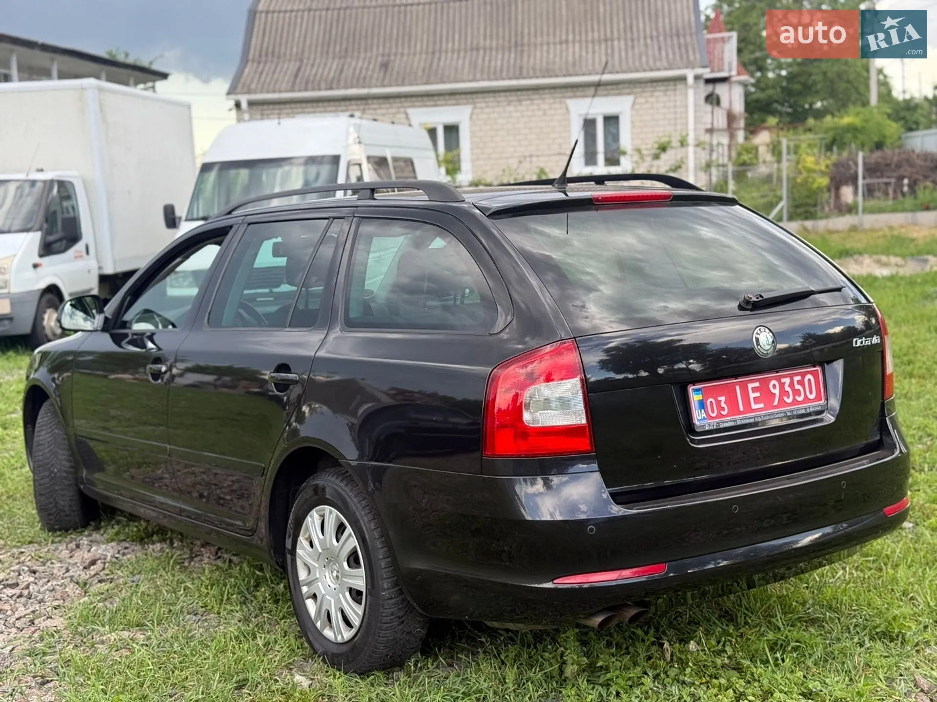 2010 Skoda Octavia - мініатюра 11