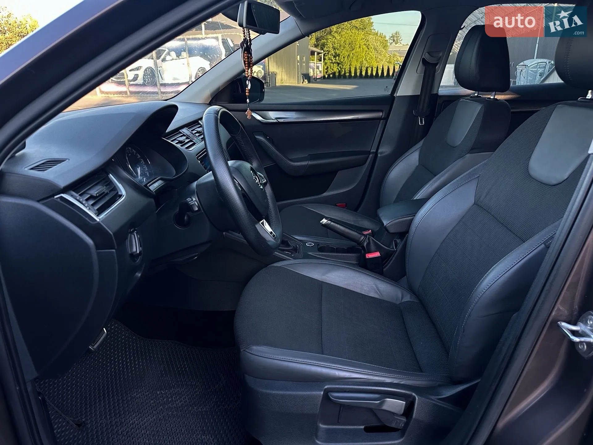2013 Skoda Octavia - мініатюра 47