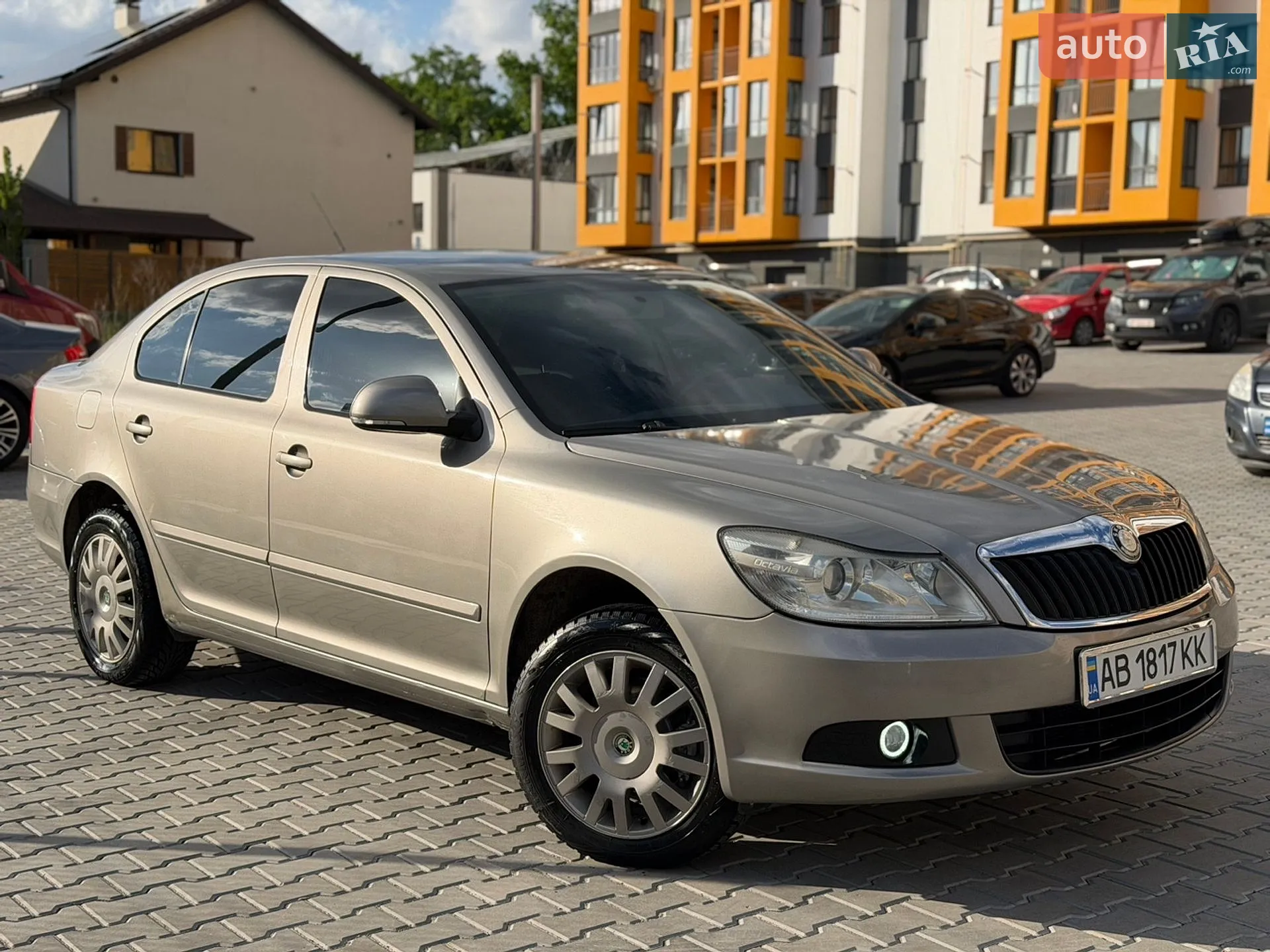 2010 Skoda Octavia - мініатюра 4