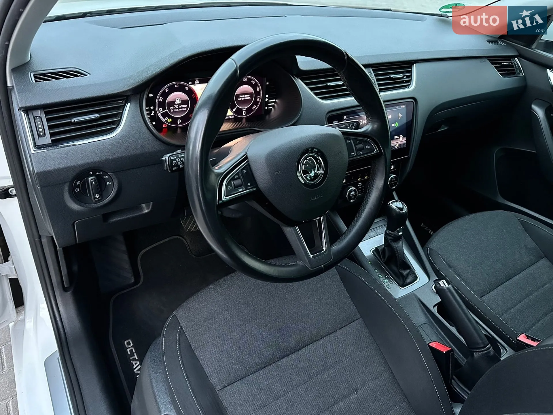 2020 Skoda Octavia - мініатюра 38