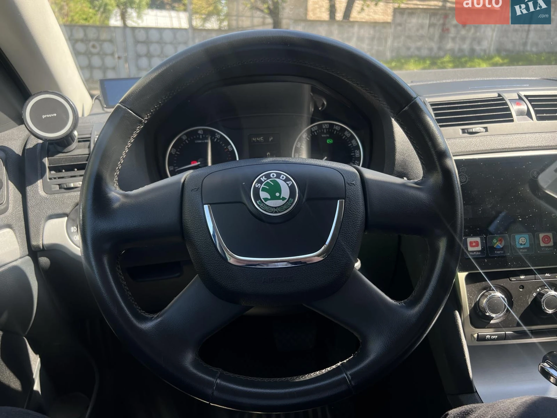 2011 Skoda Octavia - мініатюра 11