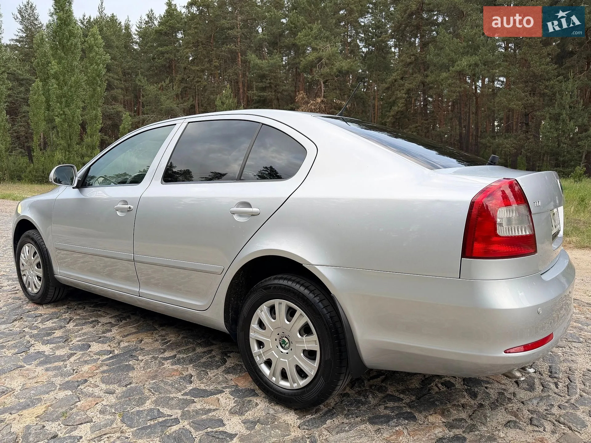 2011 Skoda Octavia - мініатюра 13