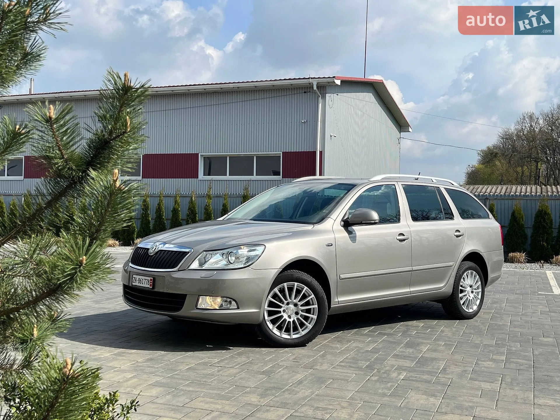 2011 Skoda Octavia - мініатюра 27