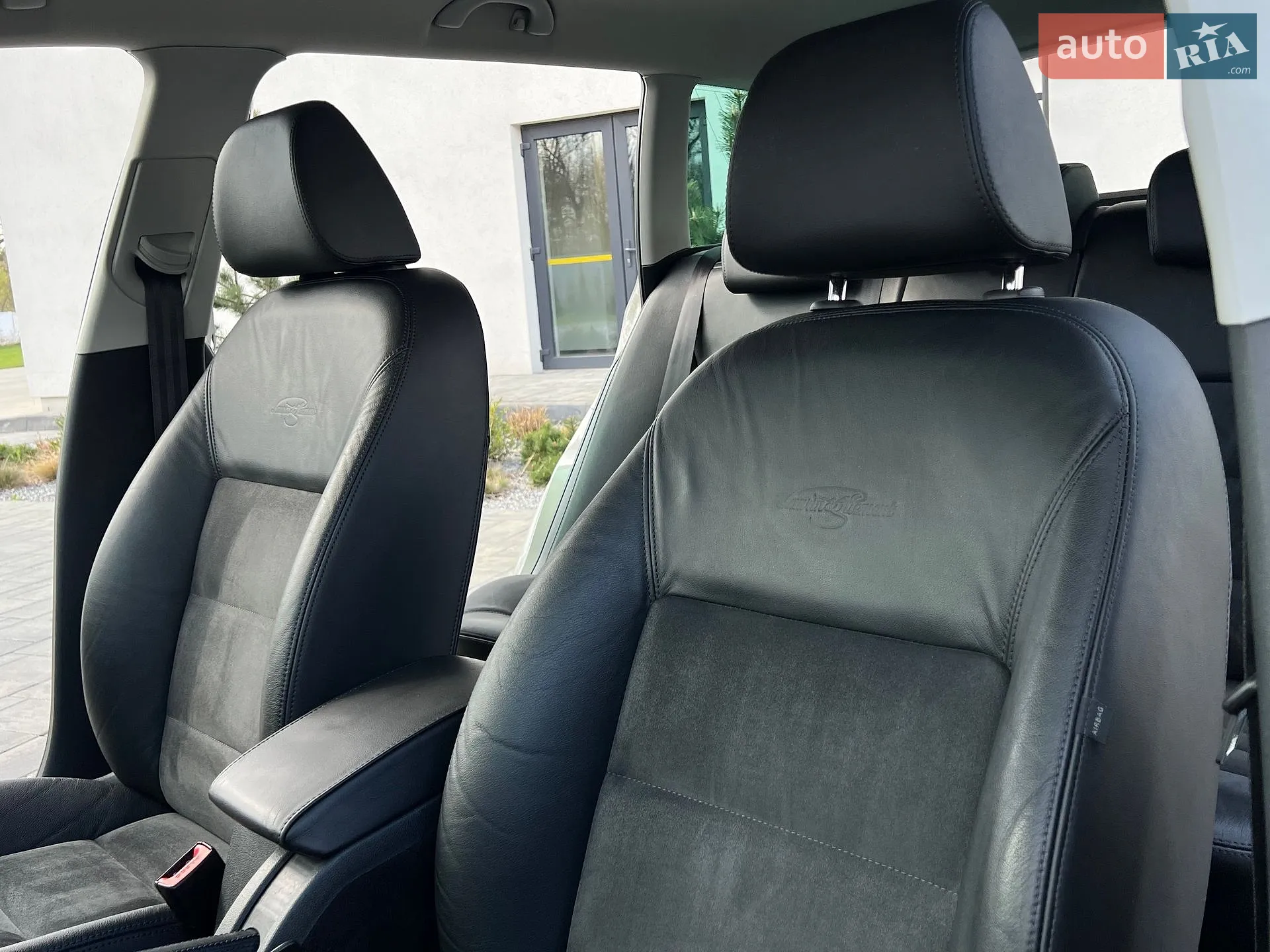 2011 Skoda Octavia - мініатюра 79