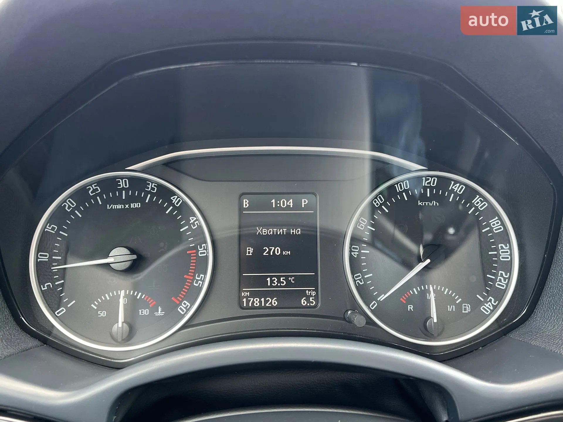 2011 Skoda Octavia - мініатюра 182