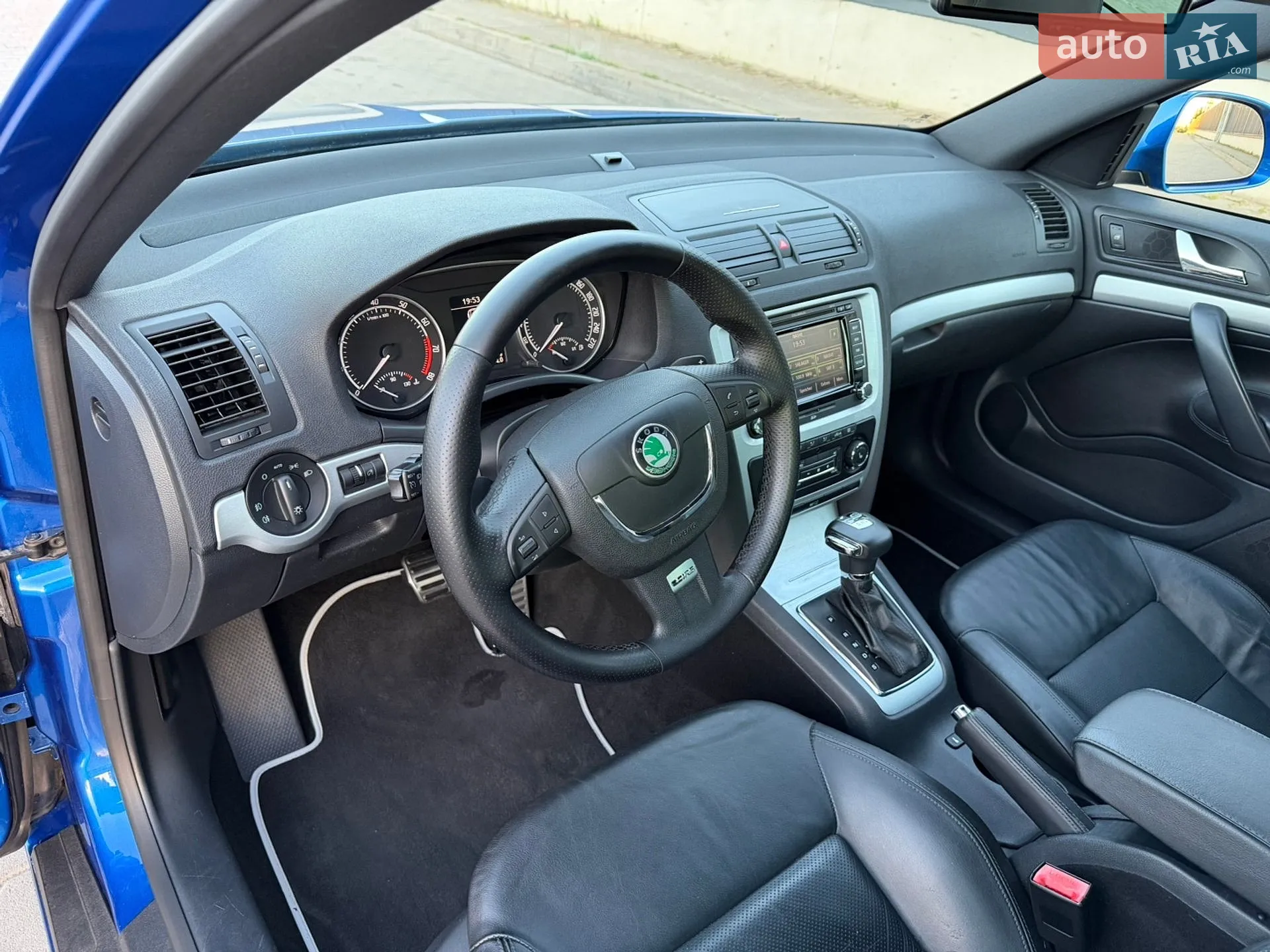 2011 Skoda Octavia - мініатюра 43