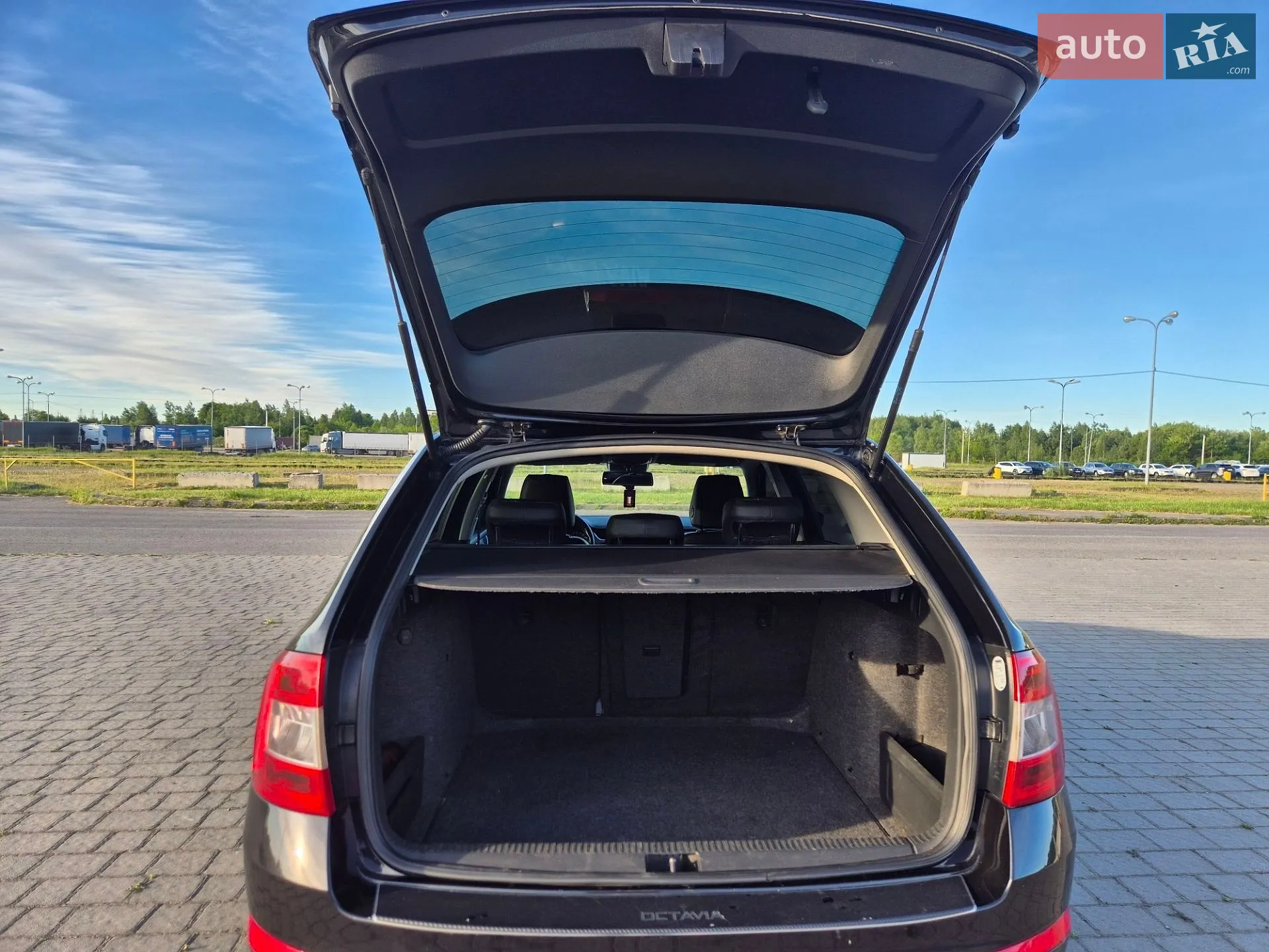 2014 Skoda Octavia - мініатюра 24