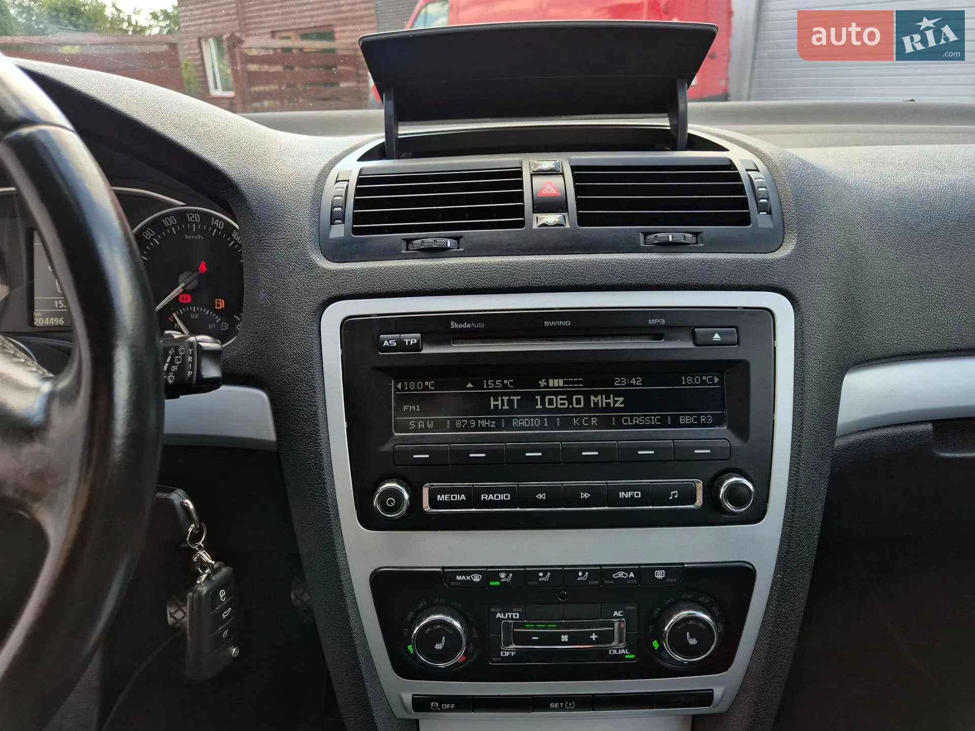 2011 Skoda Octavia - мініатюра 20