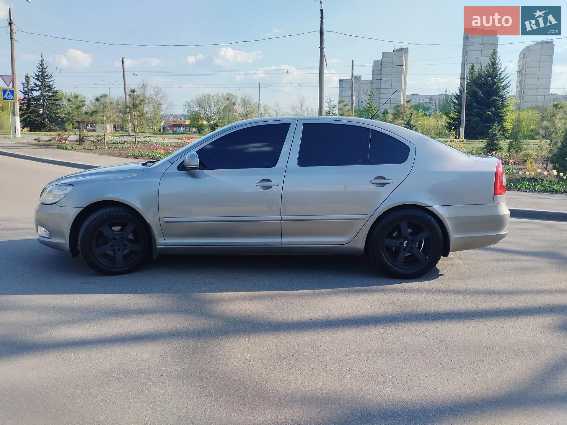 2011 Skoda Octavia - мініатюра 2
