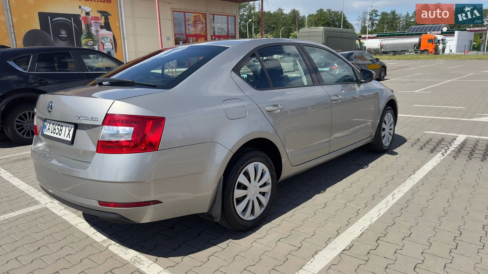 2017 Skoda Octavia - мініатюра 7