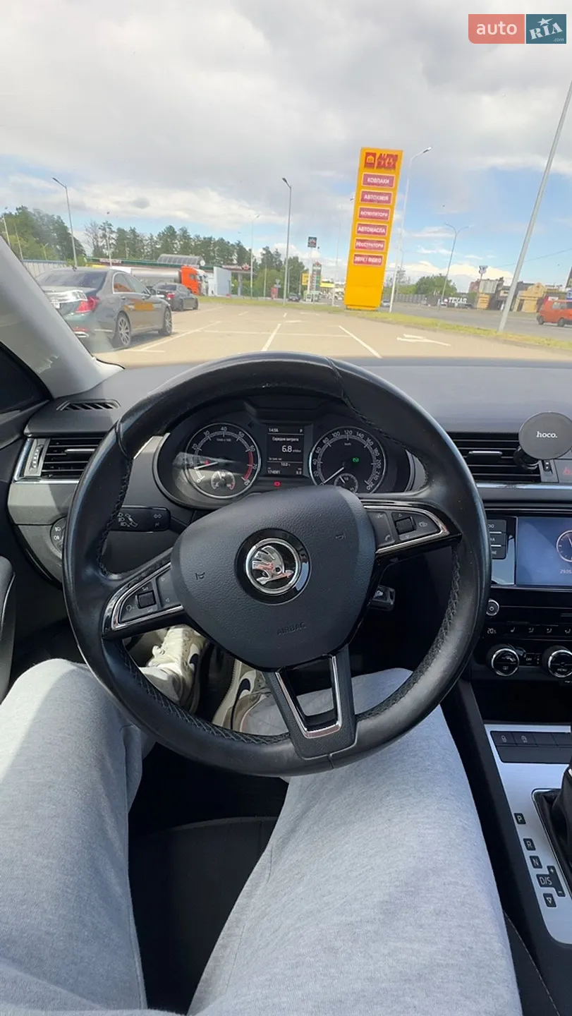 2017 Skoda Octavia - мініатюра 23