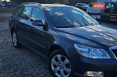 Универсал Skoda Octavia 2010 в Луцке