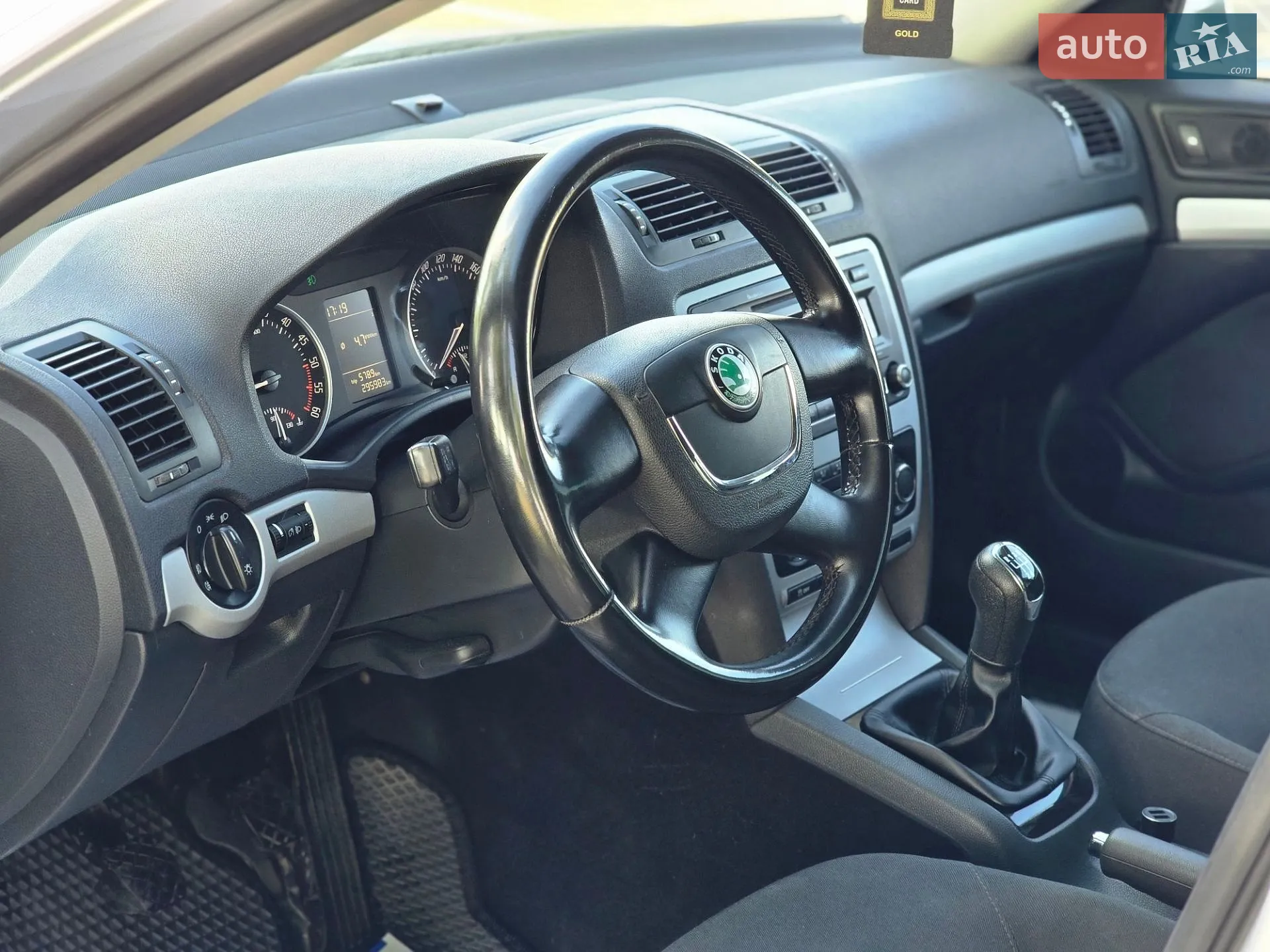 2011 Skoda Octavia - мініатюра 22