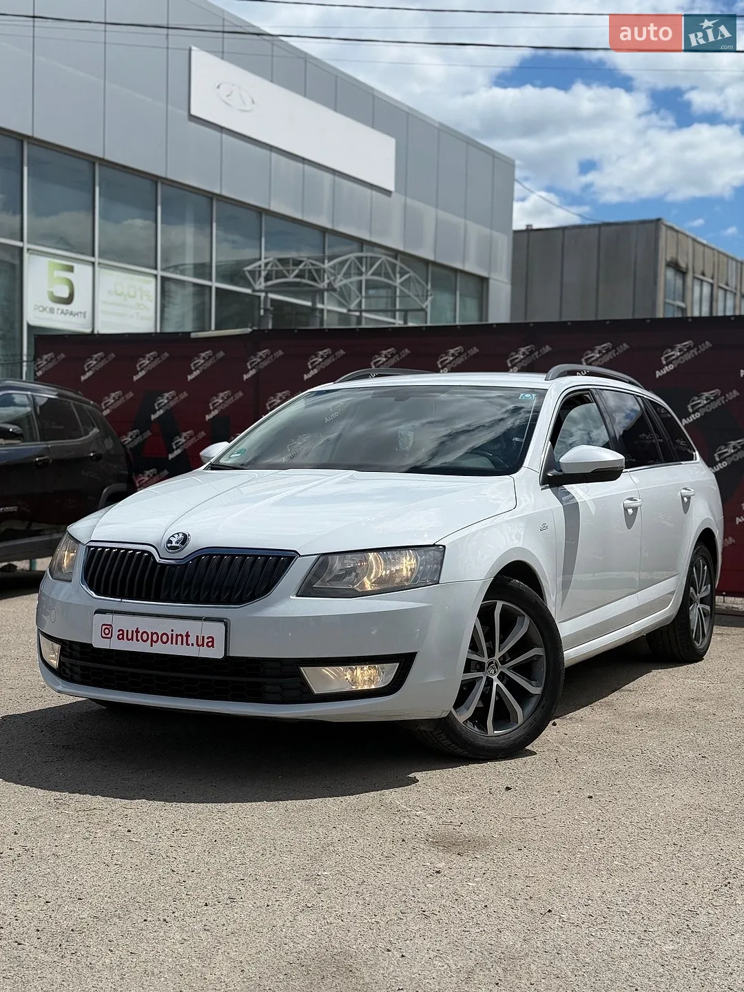 2015 Skoda Octavia - фото 1