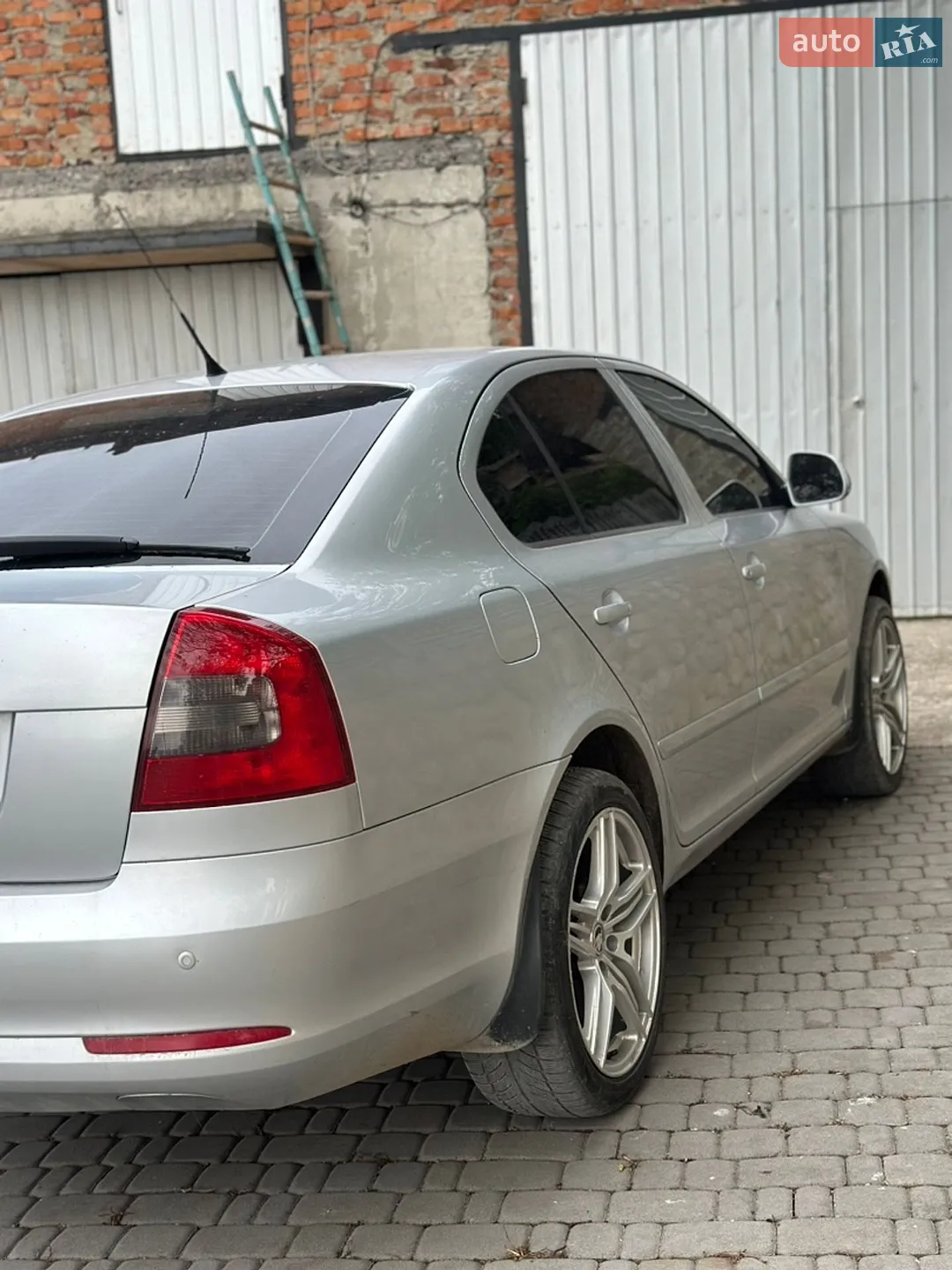 2010 Skoda Octavia - мініатюра 11