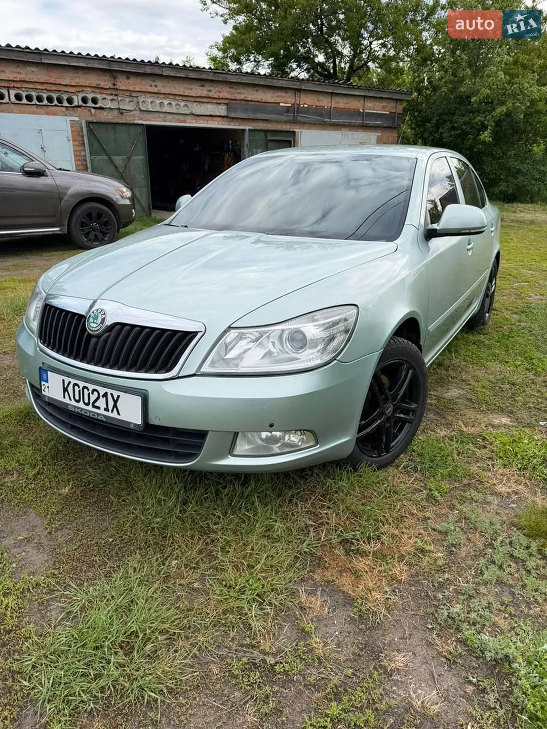 2010 Skoda Octavia - мініатюра 2