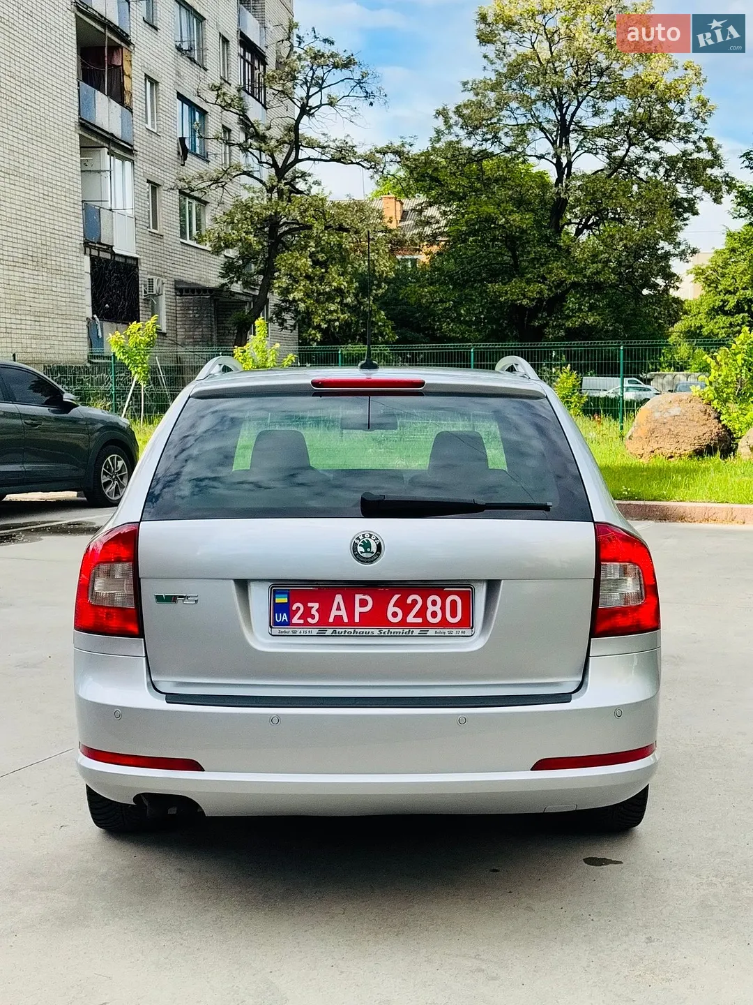2010 Skoda Octavia - мініатюра 10