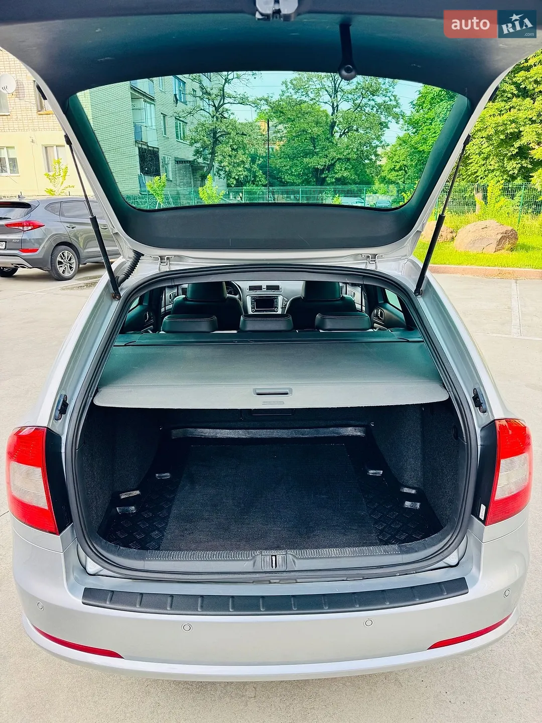 2010 Skoda Octavia - мініатюра 22