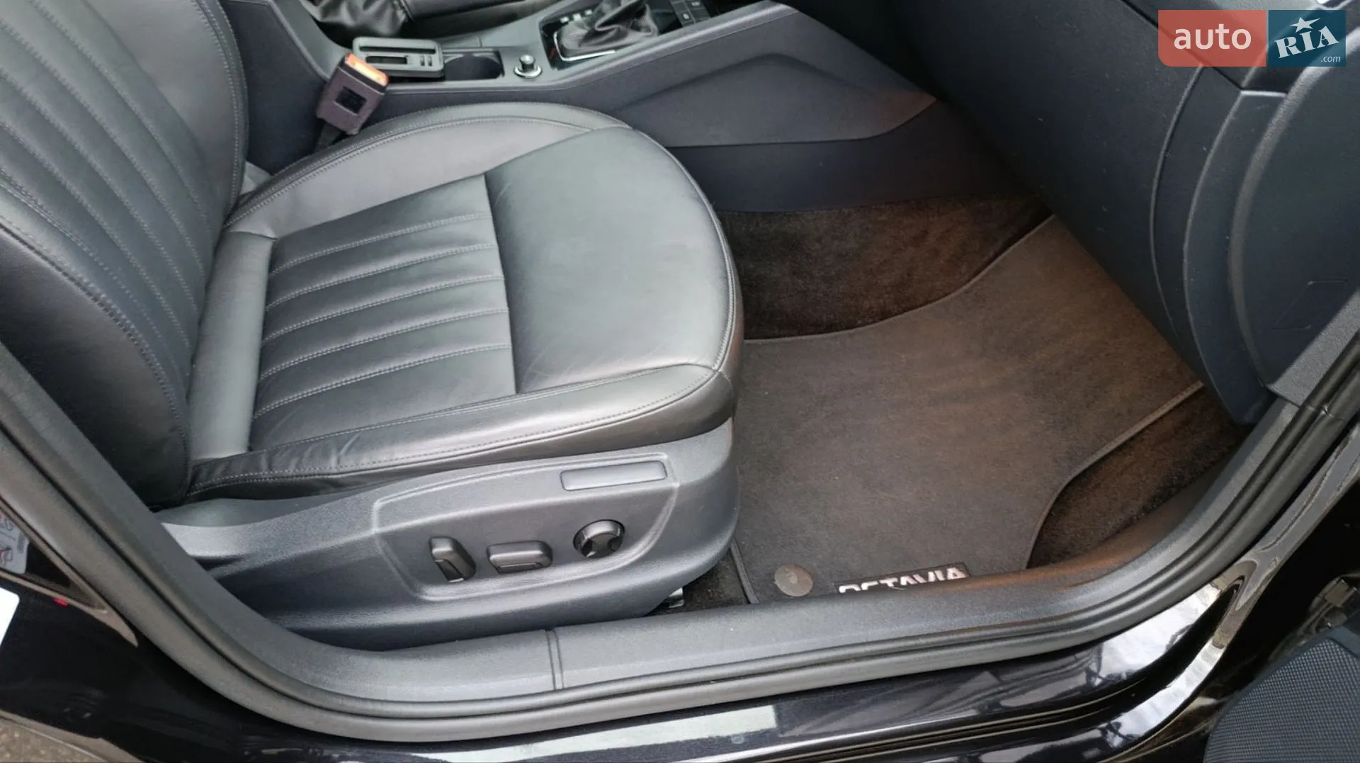 2019 Skoda Octavia - мініатюра 47