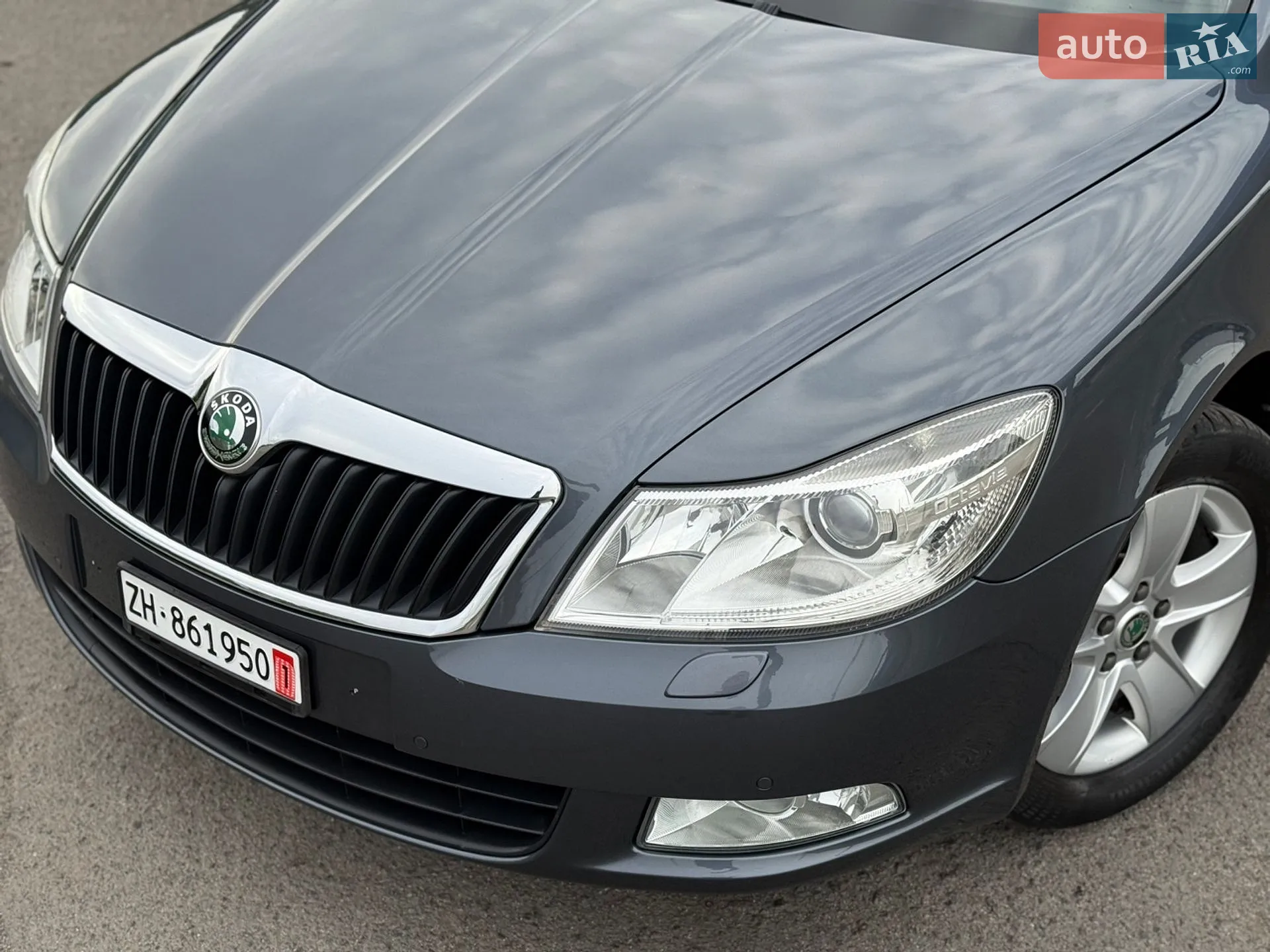 2010 Skoda Octavia - мініатюра 4