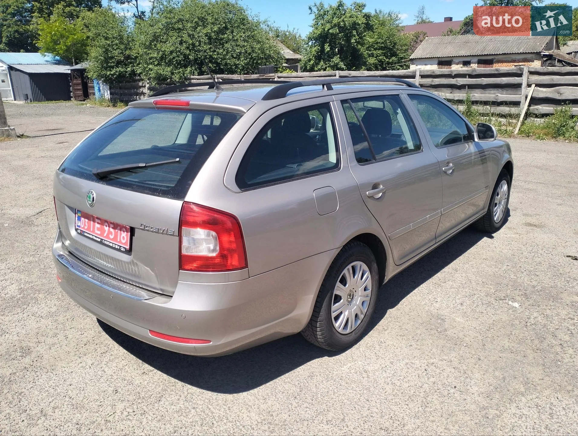 2010 Skoda Octavia - мініатюра 5