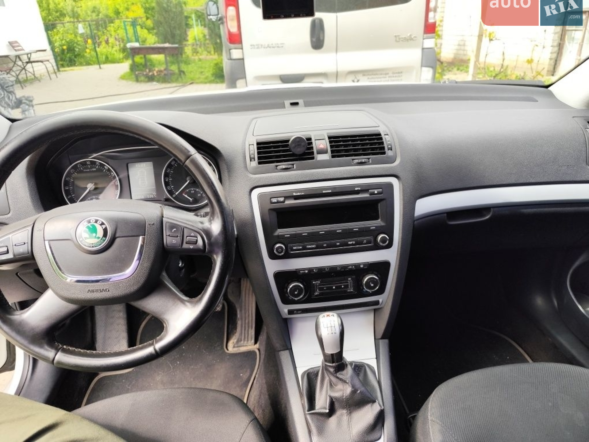 2010 Skoda Octavia - мініатюра 4