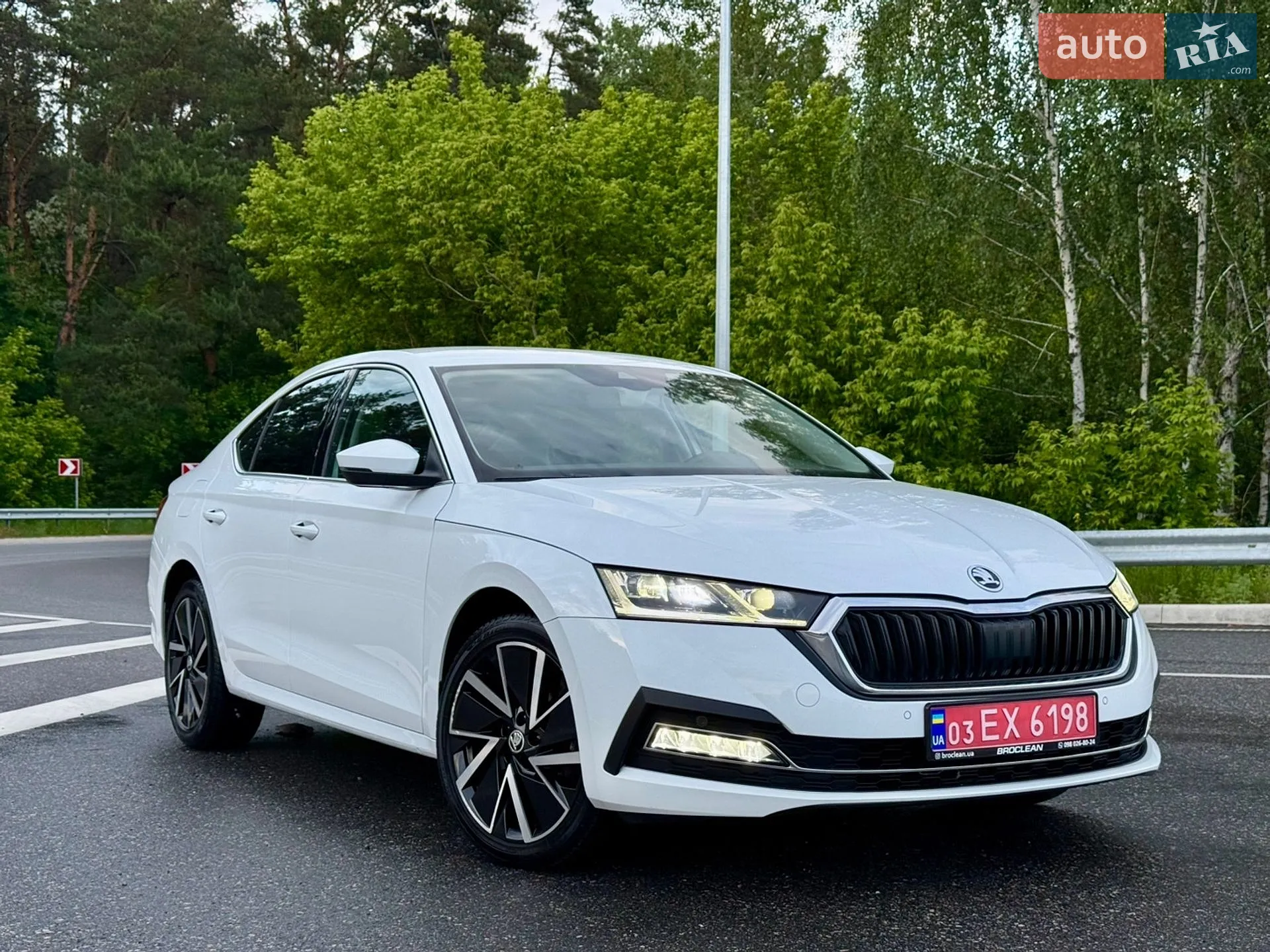 2021 Skoda Octavia - мініатюра 2