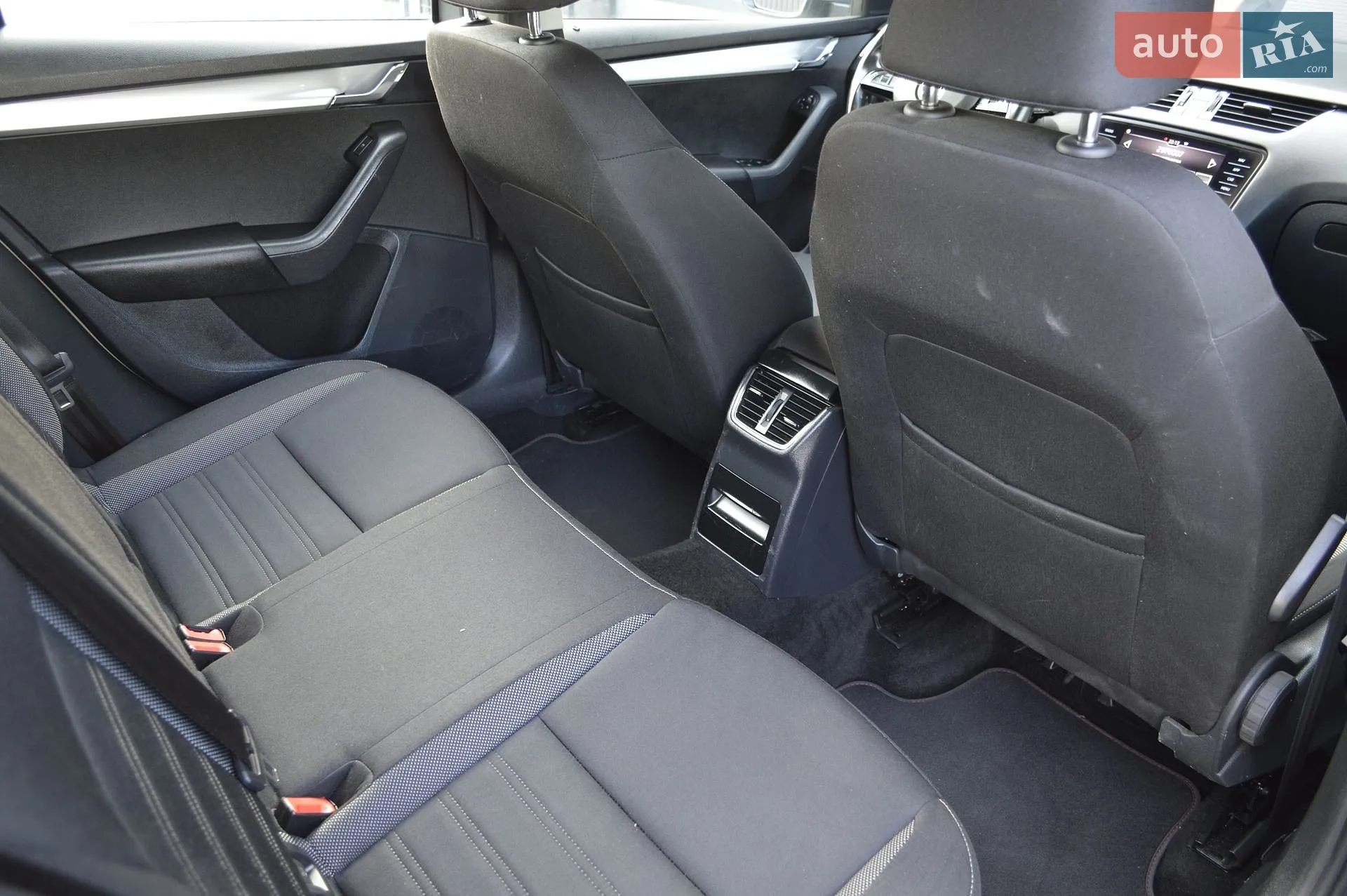 2019 Skoda Octavia - мініатюра 24