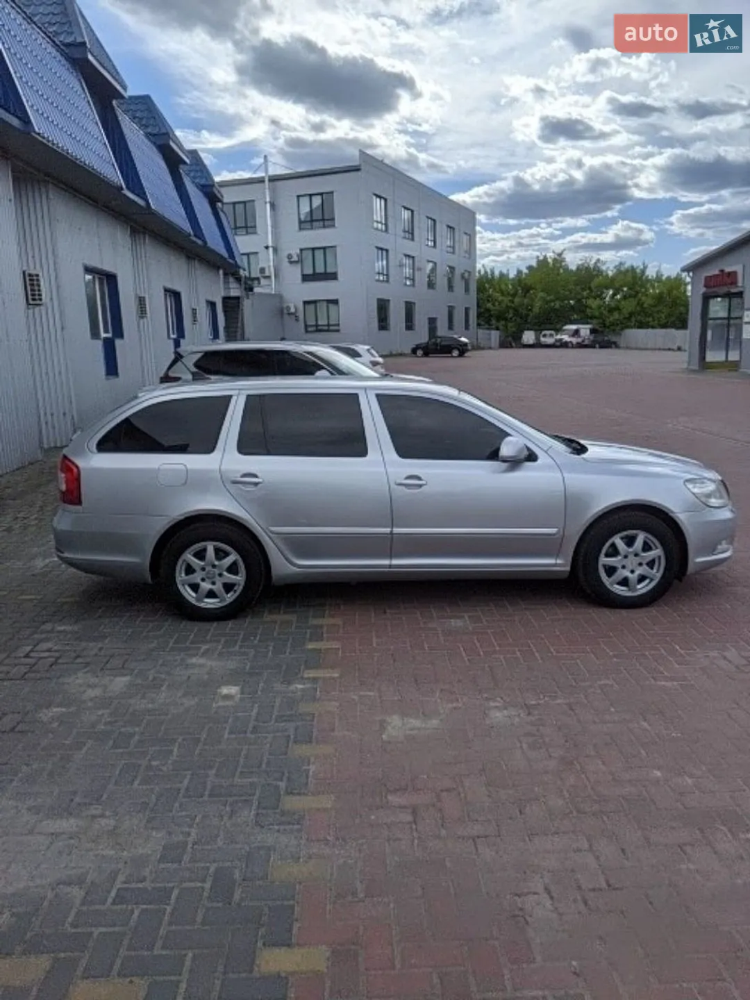 2011 Skoda Octavia - мініатюра 7