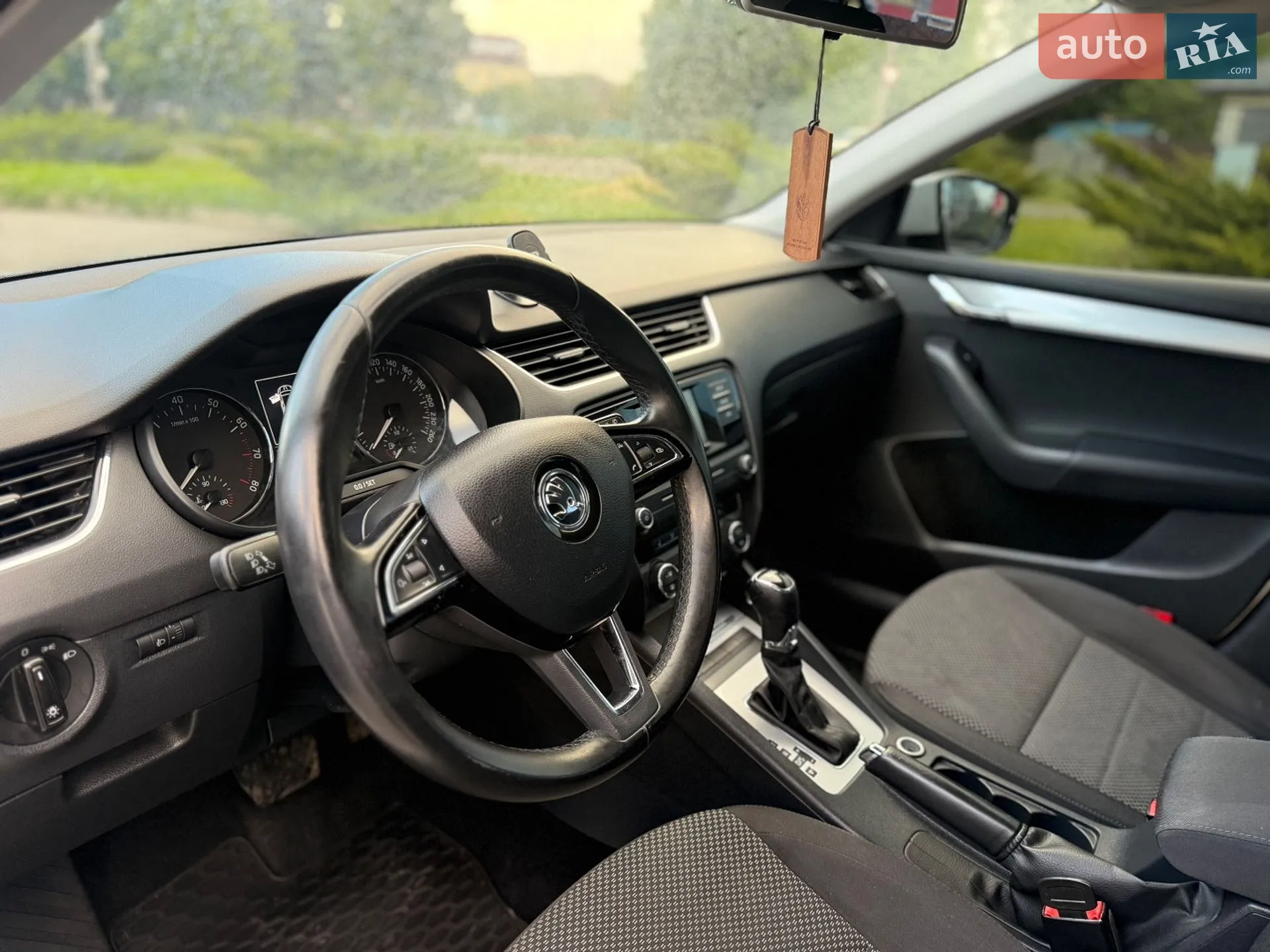 2016 Skoda Octavia - мініатюра 15