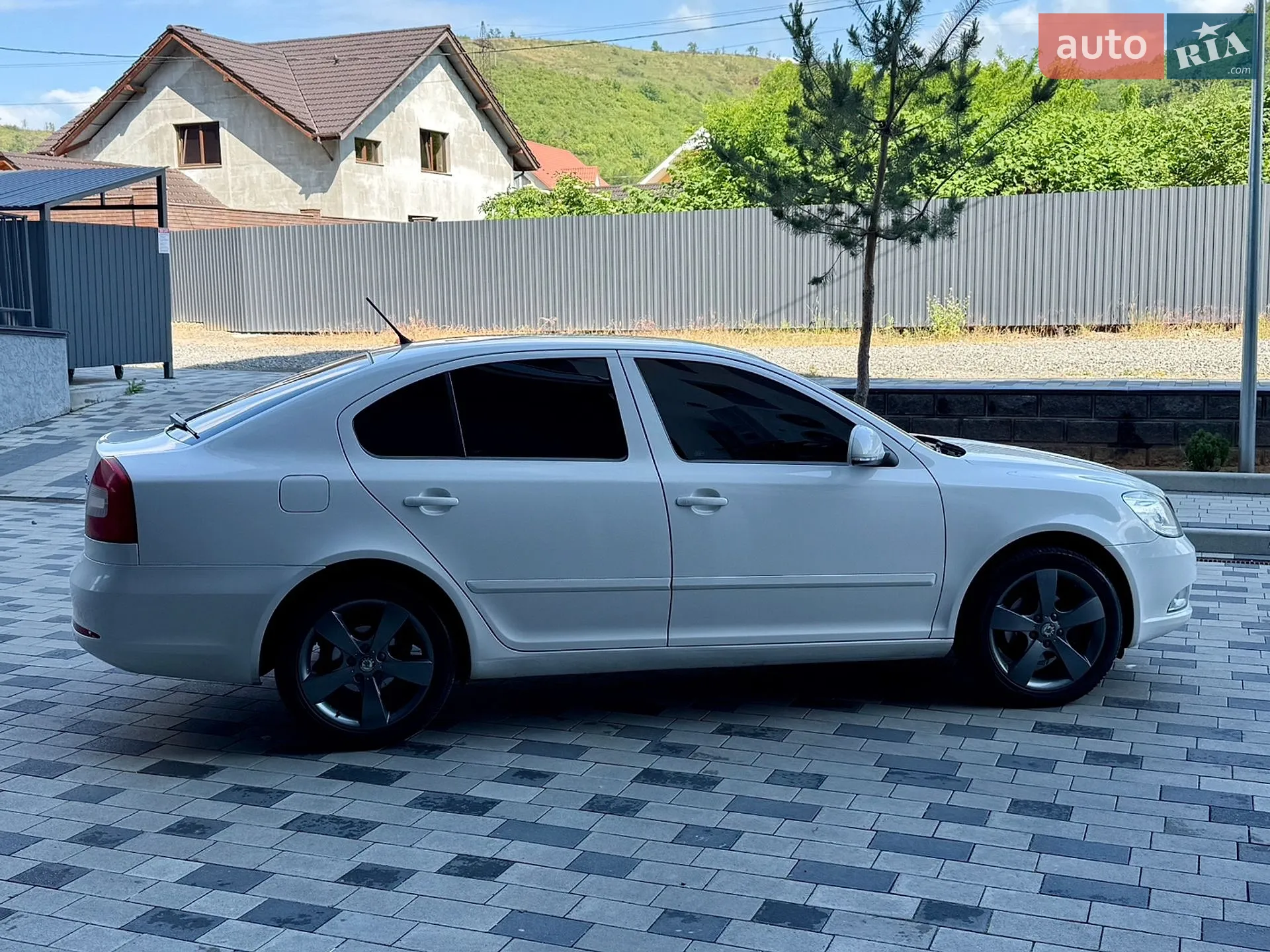 2011 Skoda Octavia - мініатюра 16
