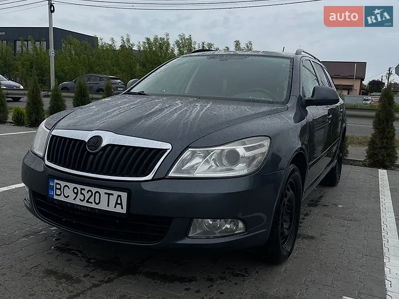 Skoda Octavia 2012 VIN TMBHT21Z9C2154962 фото оголошення 2 з 51
