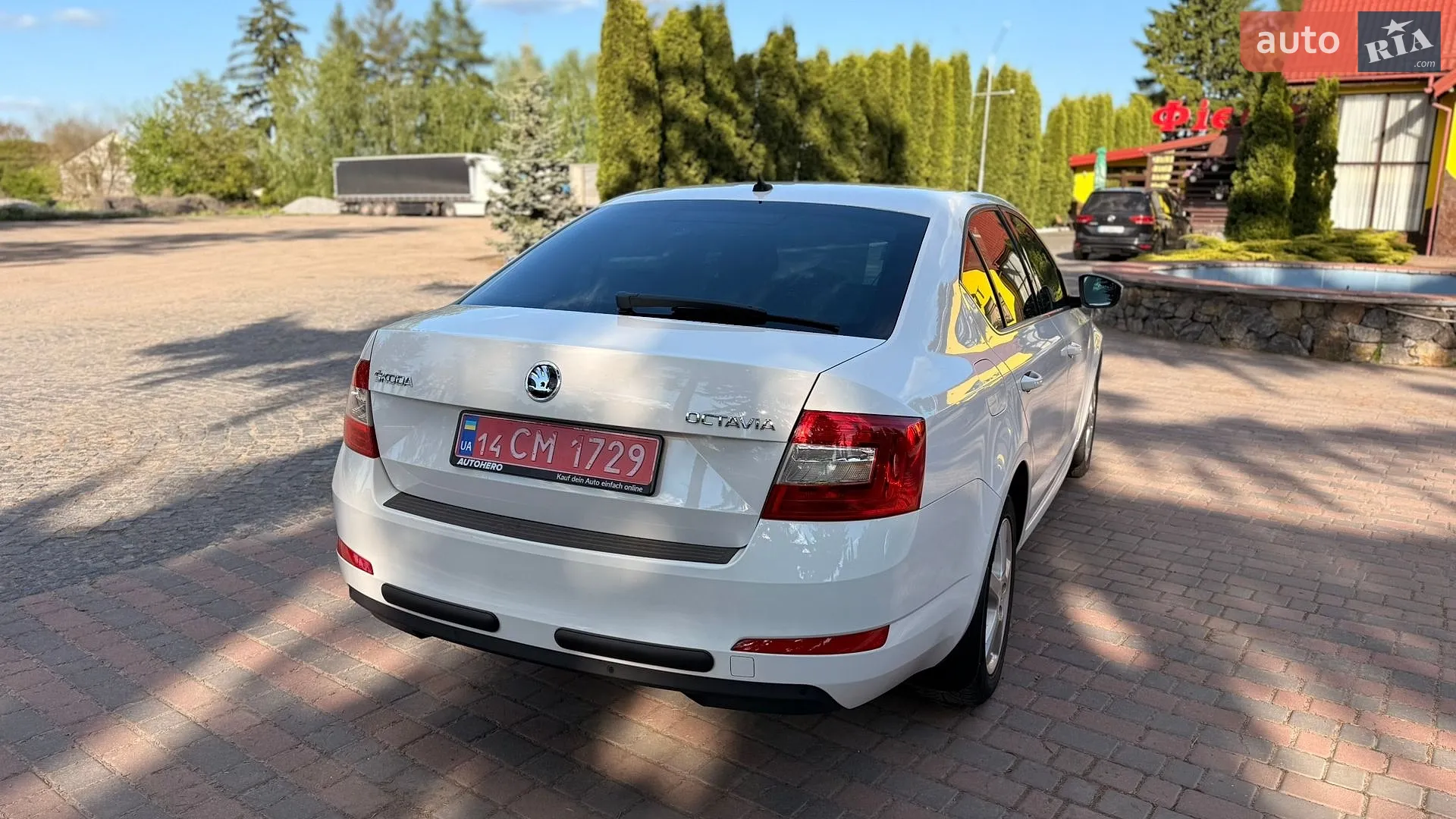 2017 Skoda Octavia - мініатюра 5