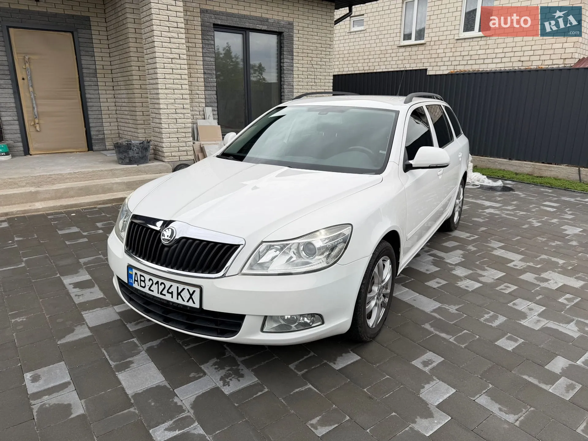 2010 Skoda Octavia - фото 1