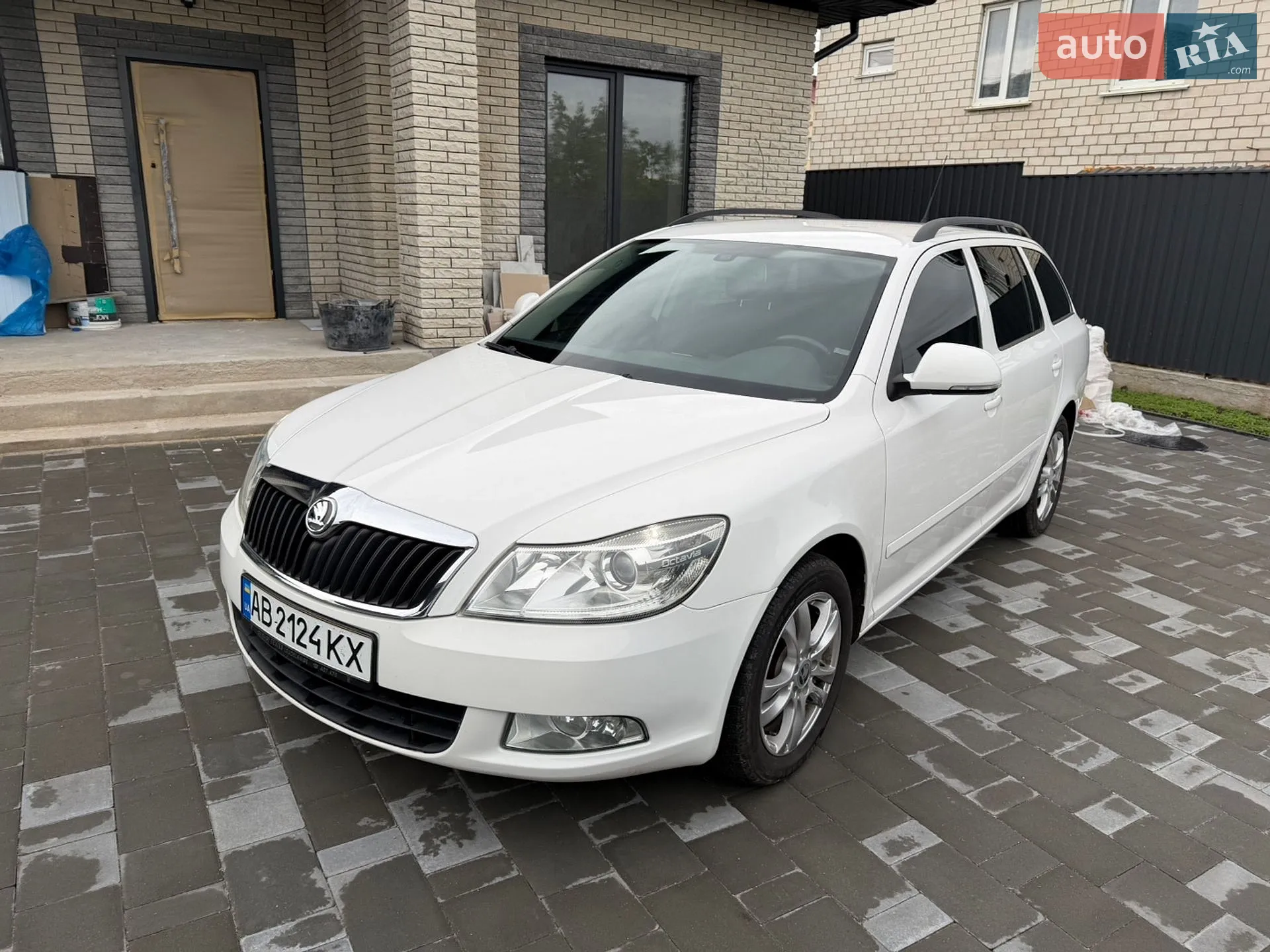 2010 Skoda Octavia - мініатюра 21