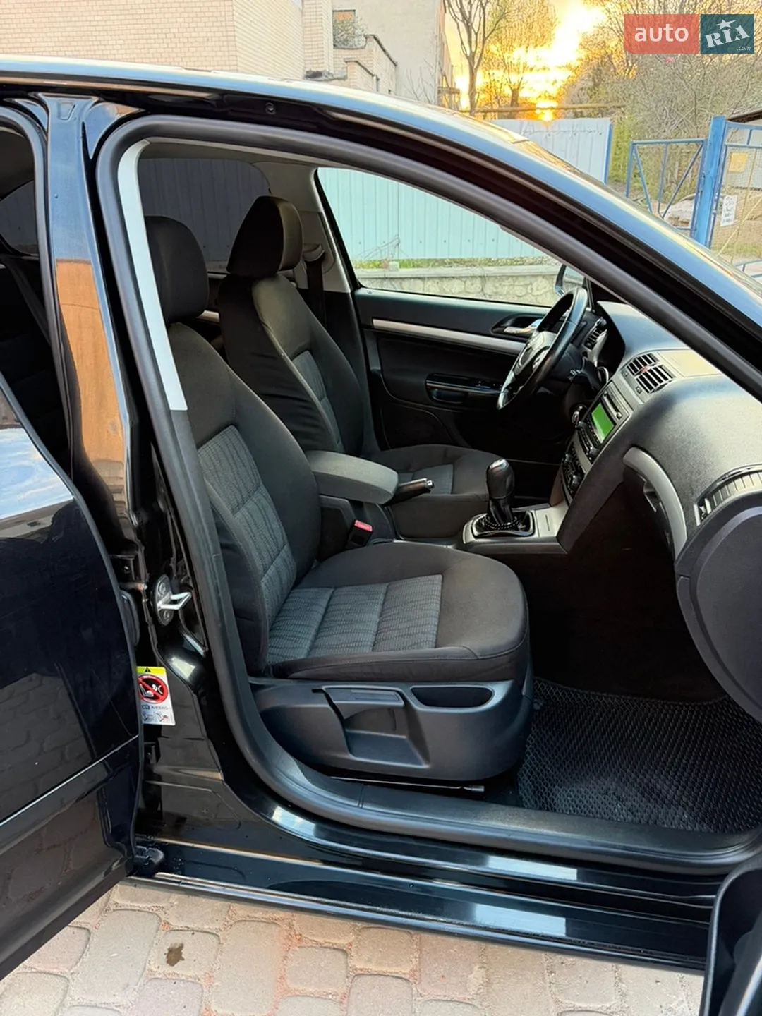 2011 Skoda Octavia - мініатюра 21