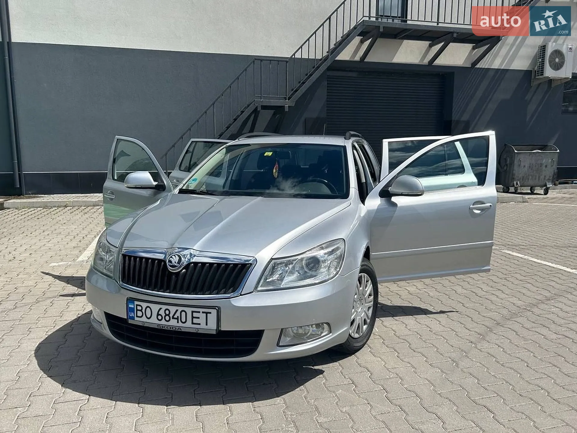 2010 Skoda Octavia - мініатюра 11